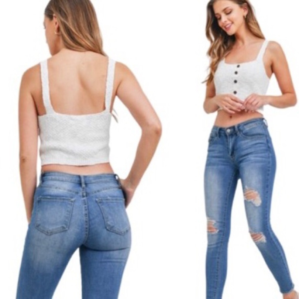 Le Lis- Button Down Knit Crop Top